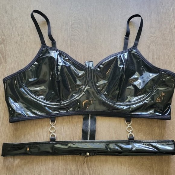 *SOLD* Black PU Bustier Top w/ Rhinestone Detail - NWOT - Picture 2 of 7